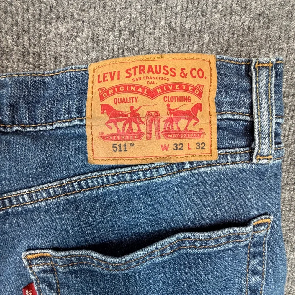 Levi's‎ 511 Slim Fit Jeans Mens 32x32 (Fits 32x31) Blue Fade Medium Wash Denim